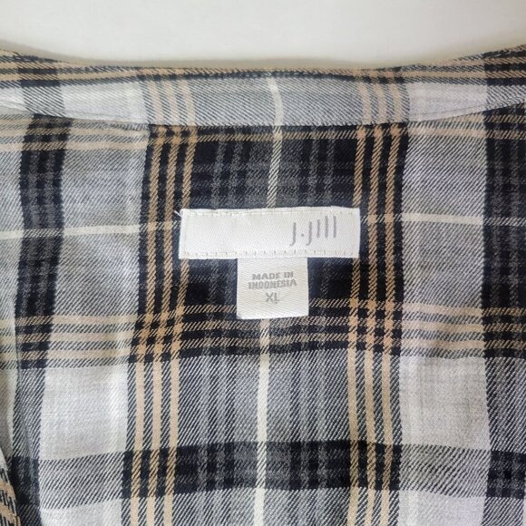 J.Jill Women Black & Beige Plaid Button-Front Long-Sleeve Blouse Size M - Picture 4 of 10
